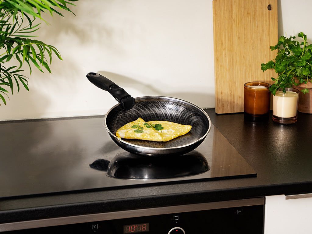 HANDLELESS FRYING PAN 28CM - 6