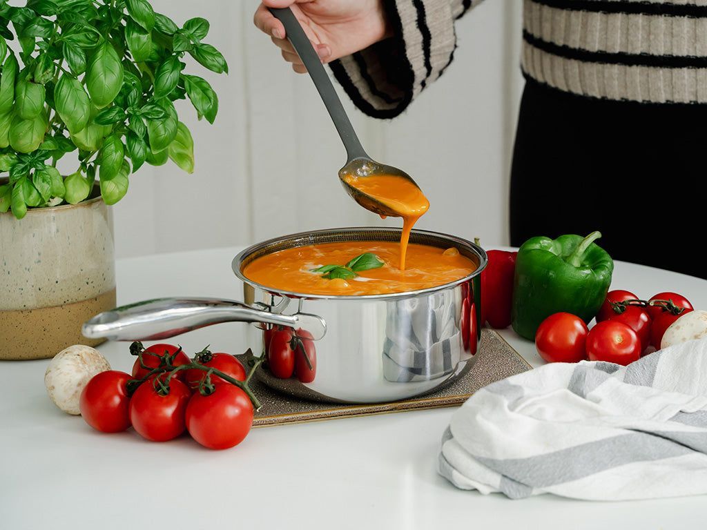 SAUCE POT 18CM (2L) - 2