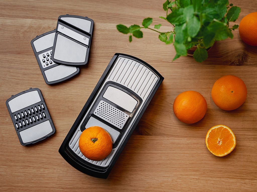 STAINLESS STEEL SLICER - 4