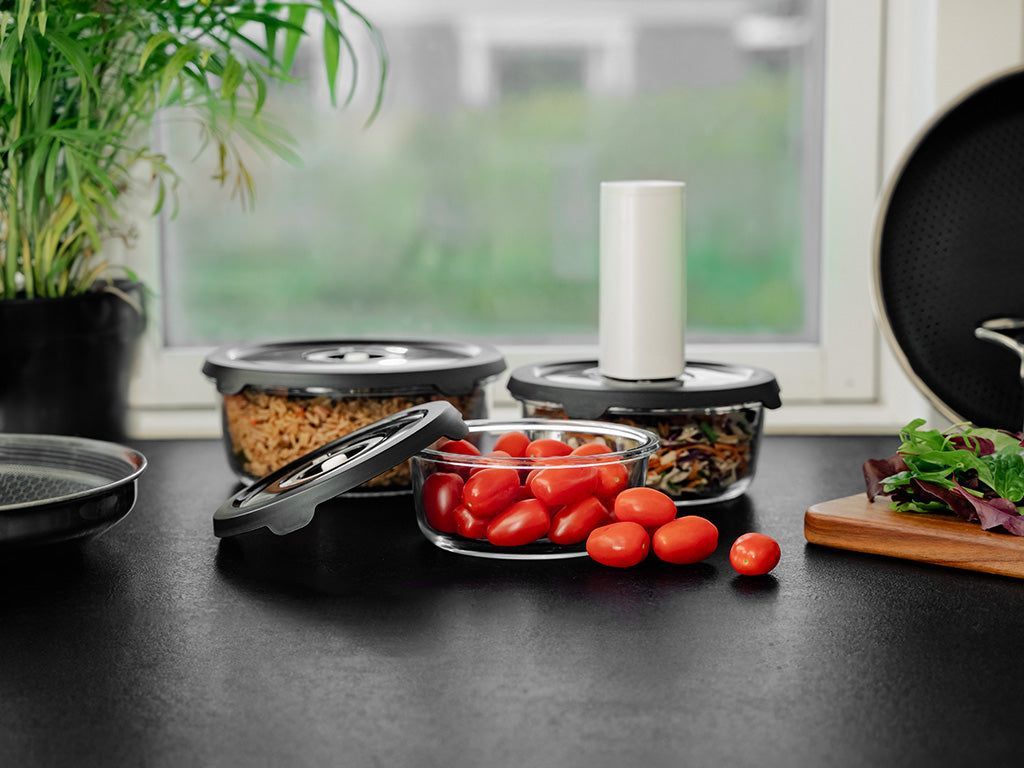 ROUND VACUUM GLASS CONTAINER – 635ML - 6