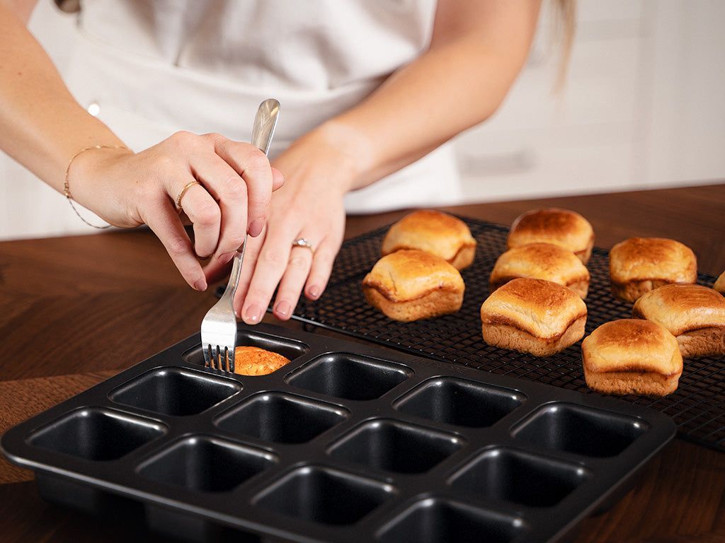 BROWNIE PAN - 4