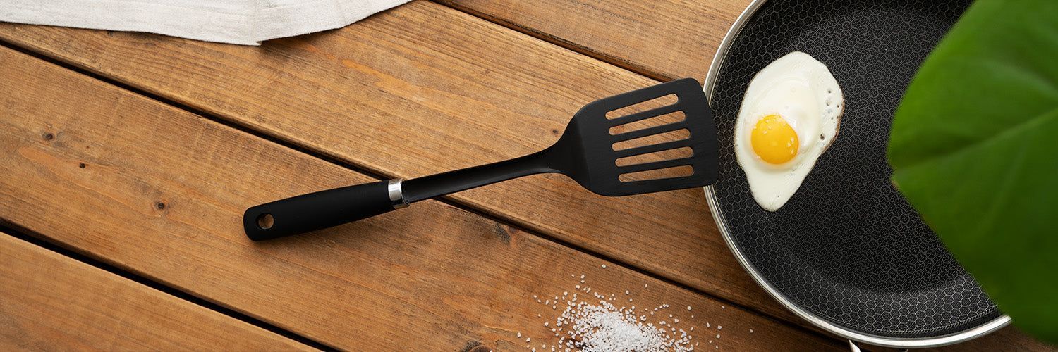 SLOTTED SPATULA